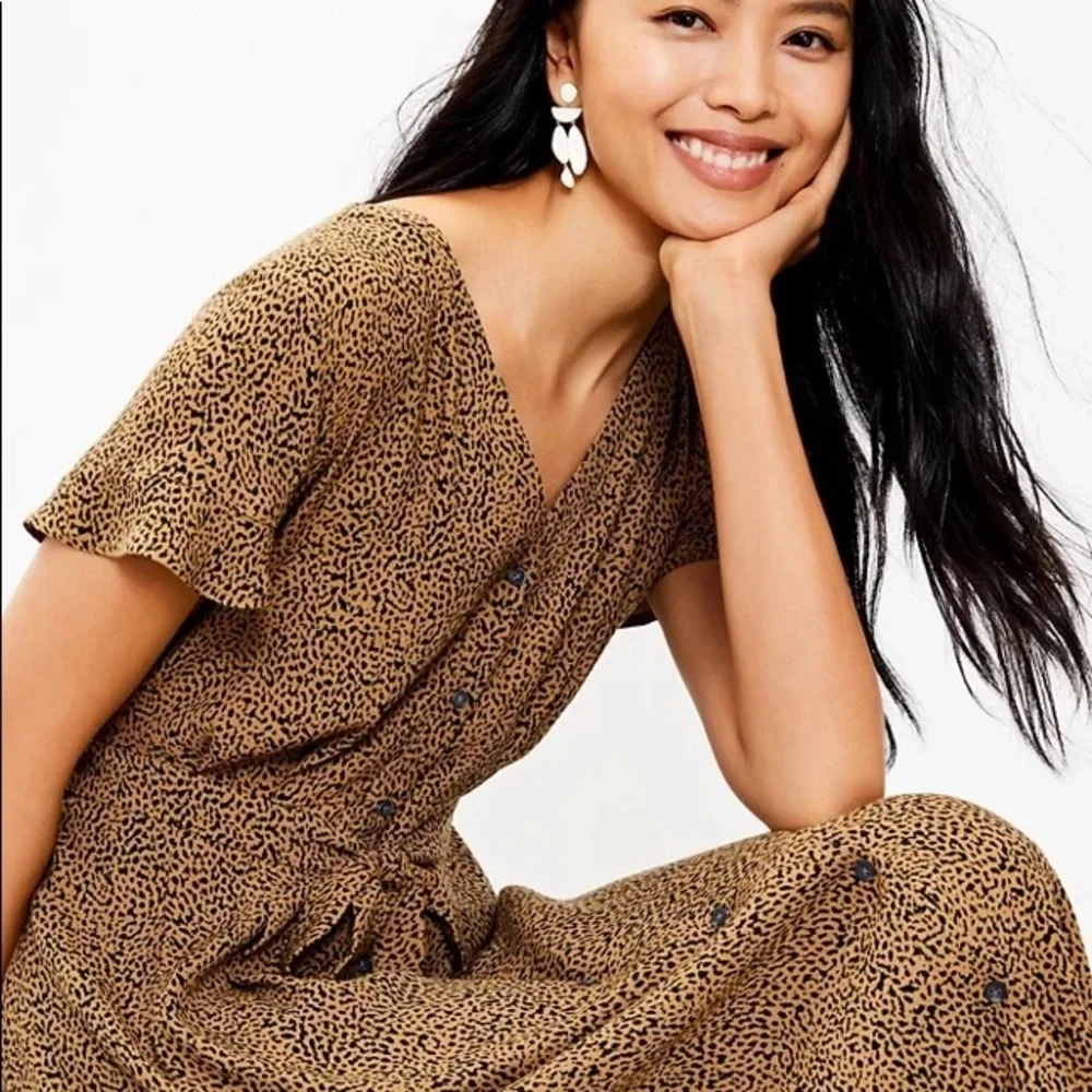 Loft Size 14 Leopard Print V-Neck Midi Shirtdress - Picture 2 of 9